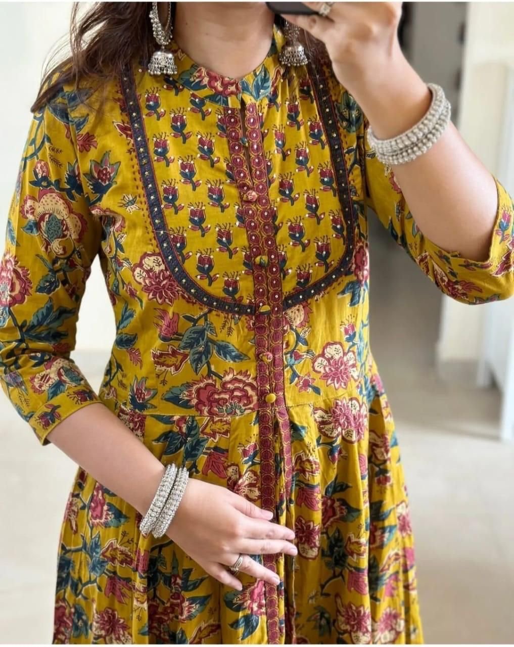 2aace7d7-224b-4a4c-94f3-2fe6488699e2