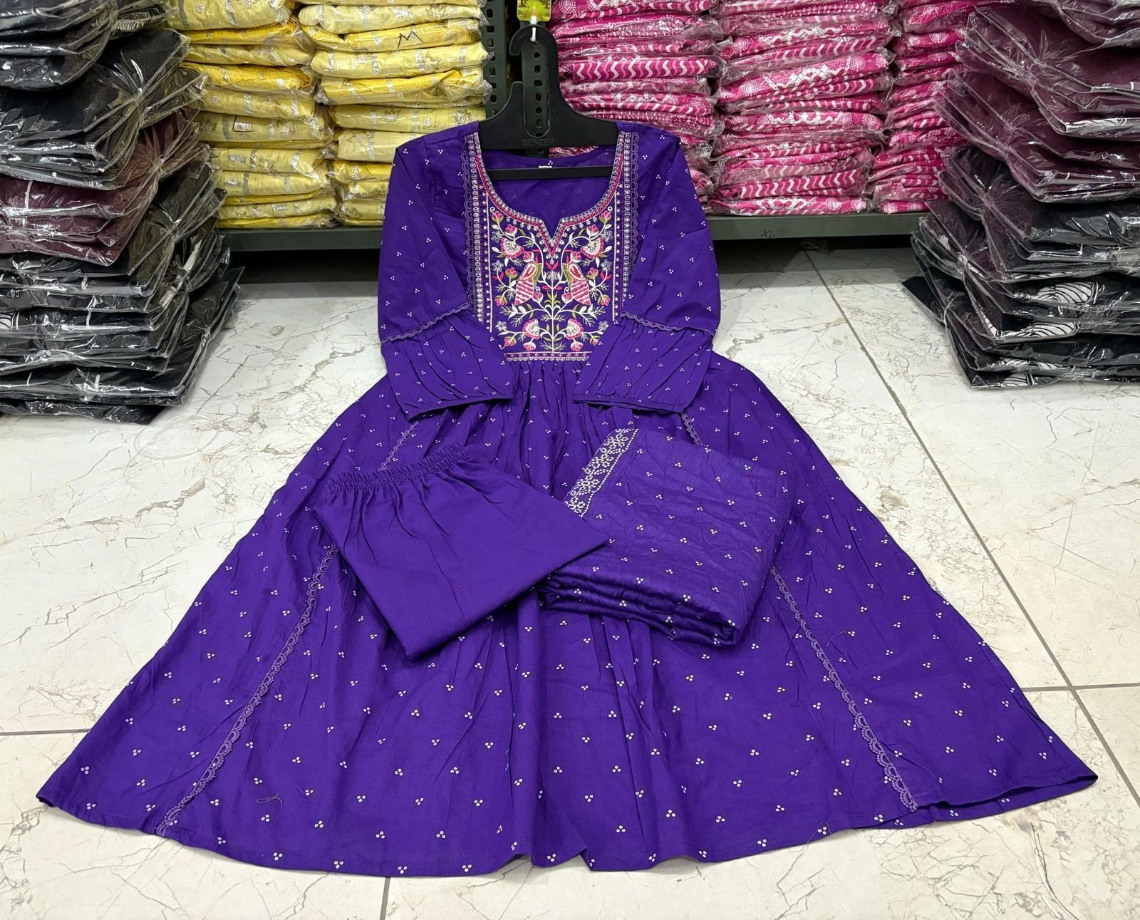 ab2ef195-3e56-4d08-8b98-d78c5caf95b5